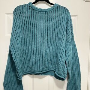 BDG women’s Teal cropped Sweater